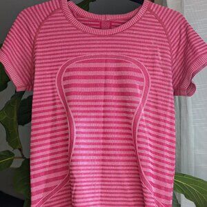 LuluLemon Lucy Stripe - Swiftly Tech Short Sleeve Crew Run Shirt